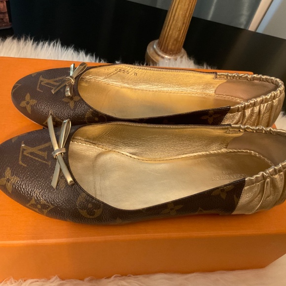 Louis Vuitton Gold/Brown Leather and Monogram Joy Ballet Flats - Picture 8 of 13